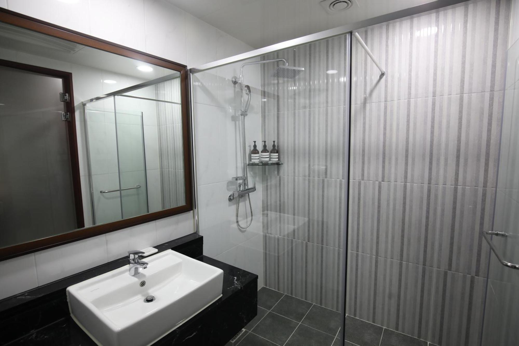 Benikea Hotel Seosan Екстер'єр фото
